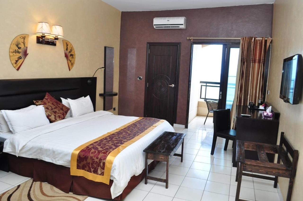 Hotel Le Virage Dakar Exterior photo